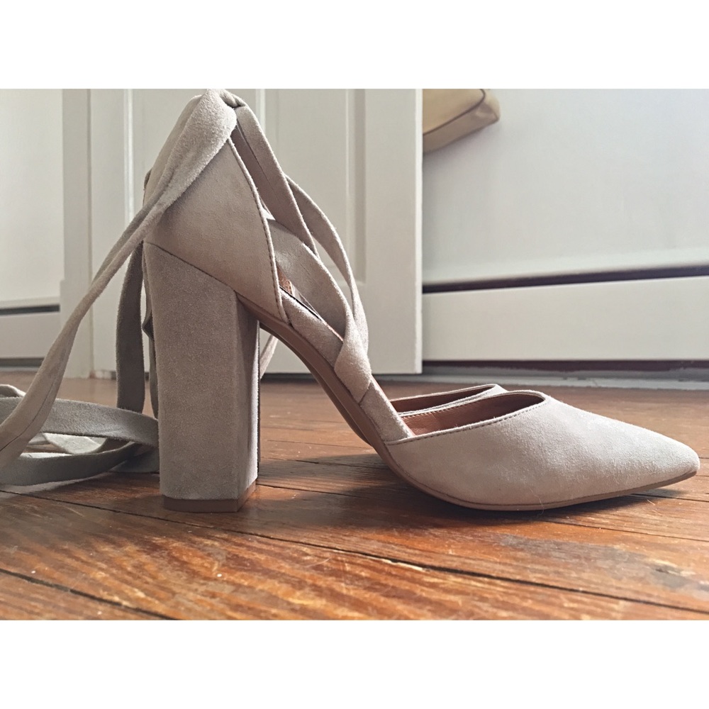Steve Madden Bryony Lace-Up Dress Pump - Size 7.5